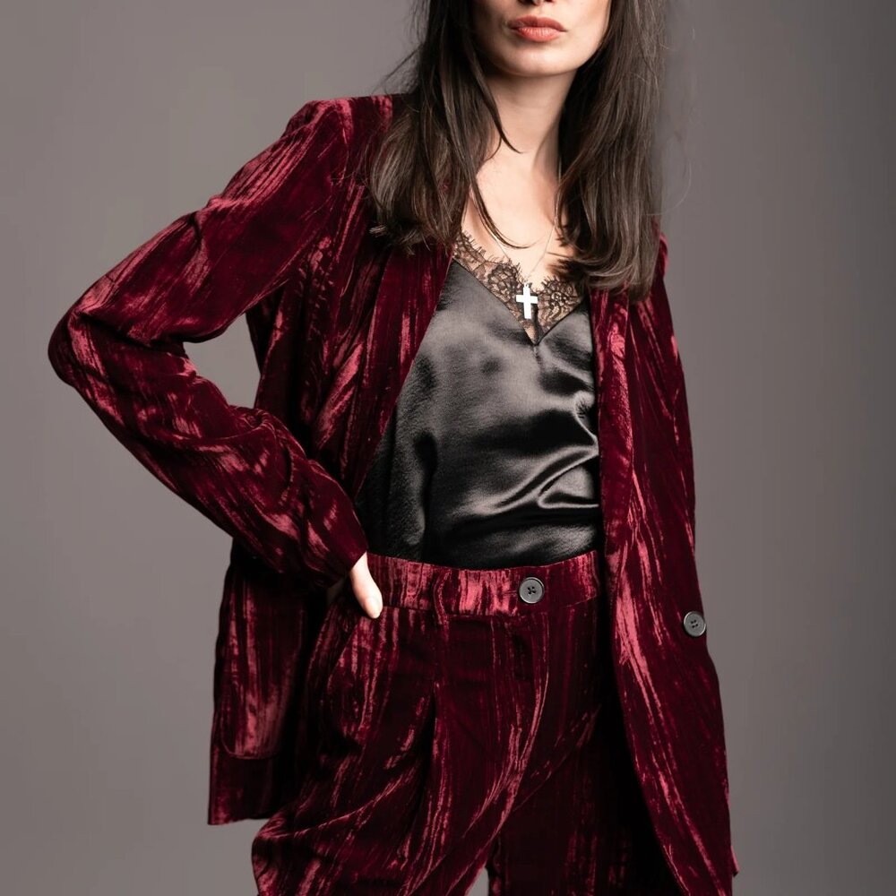 Little Lies Jagger Velvet Blazer in Wine Size UK 20 US 16